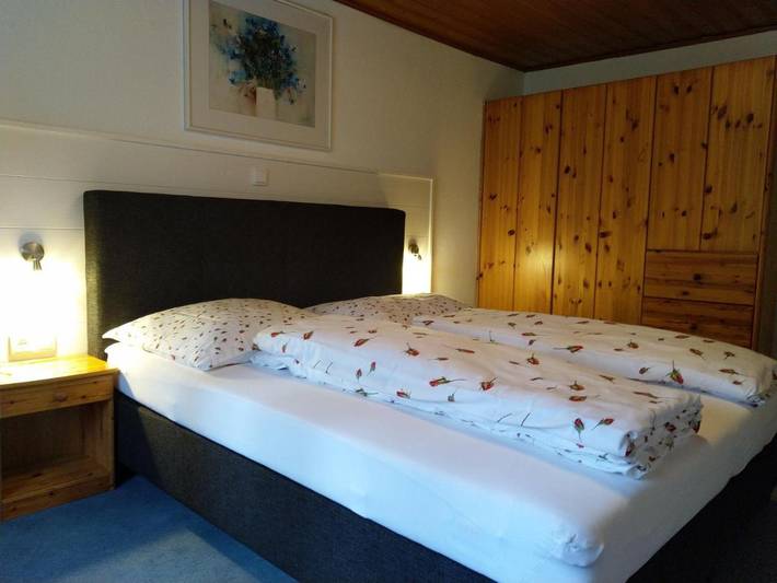 Location de vacances pour 6 personnes, avec vue ainsi que jardin et terrasse à Bad Ischl - 3