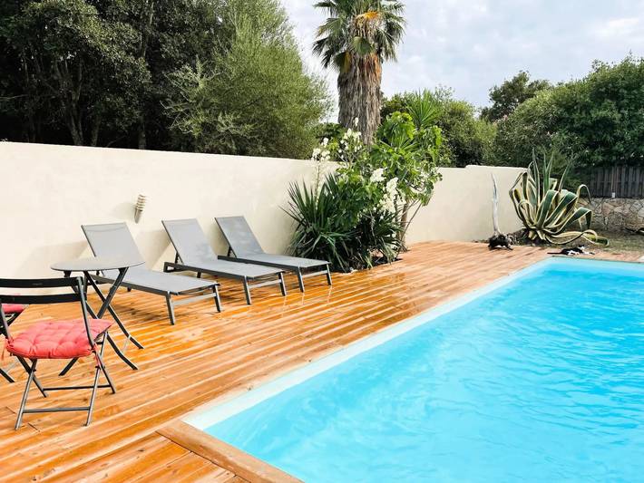 Location de vacances pour 8 personnes, avec piscine et jardin à Figari - 4