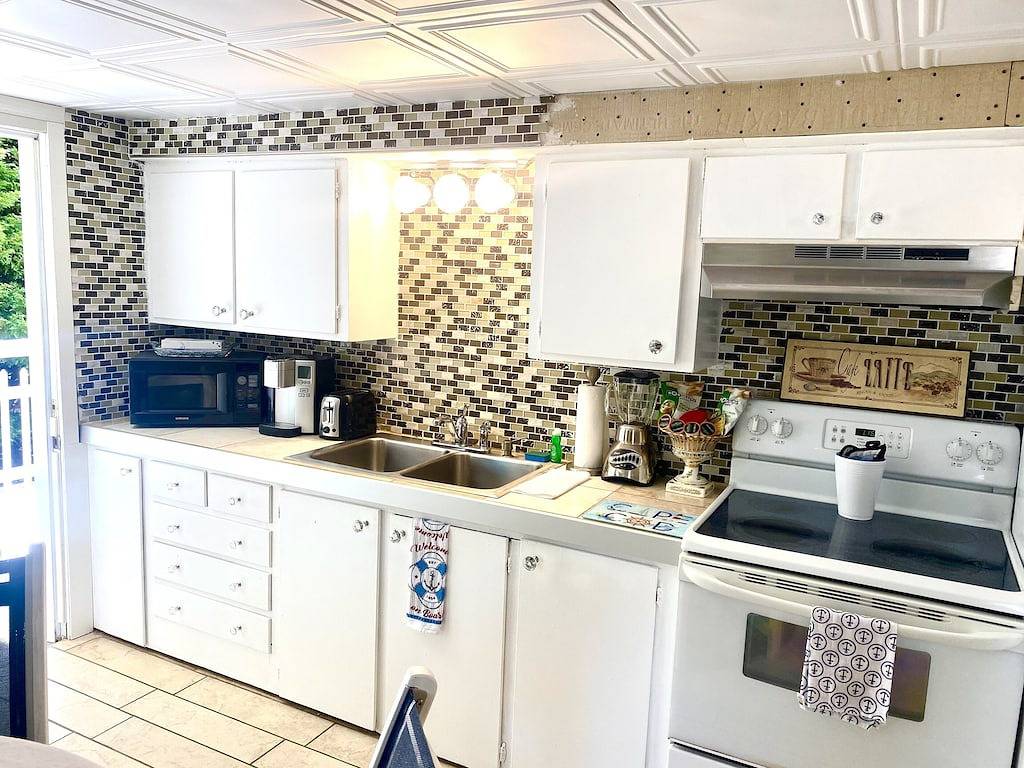 Ganze Wohnung, Walk to Dennisport Beaches 4 min.Bars and restaurants 2min walk.Perfect Location in Dennis Port, Dennis