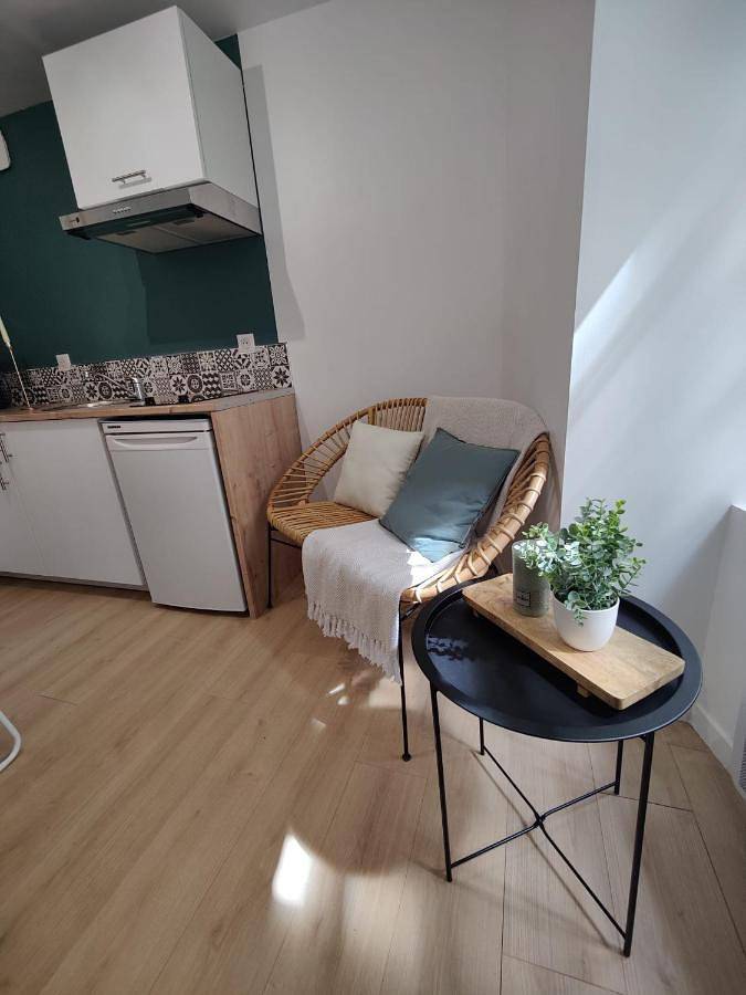 Appartement entier, One-Bedroom Apartment in Saint-Jean-d'Angély, Région de Saint-Jean-d'Angély