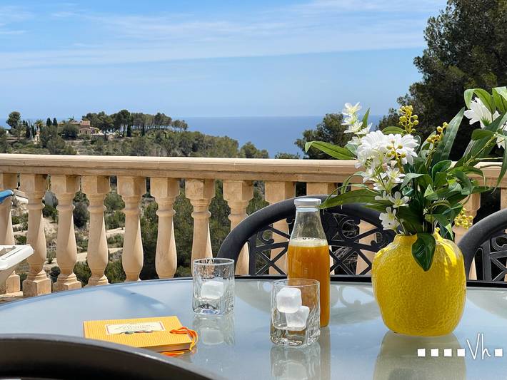 Finca für 4 Personen, mit Balkon und Terrasse sowie Garten und Ausblick in Benissa