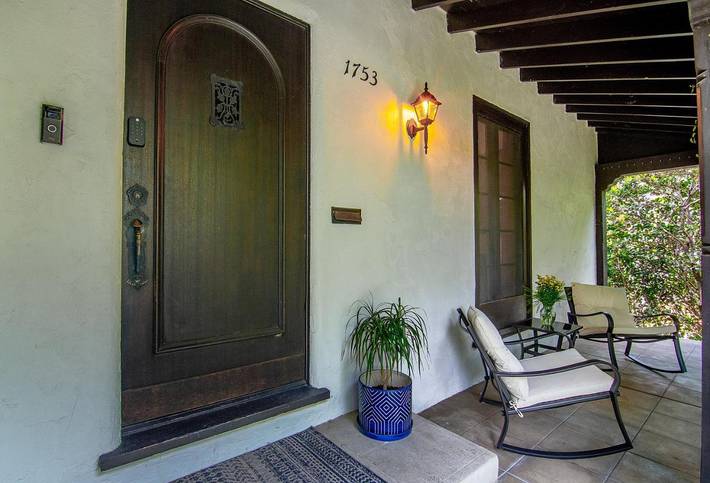 Villa pour 8 personnes, avec piscine ainsi que jardin et jacuzzi, animaux acceptés à Los Angeles - 3