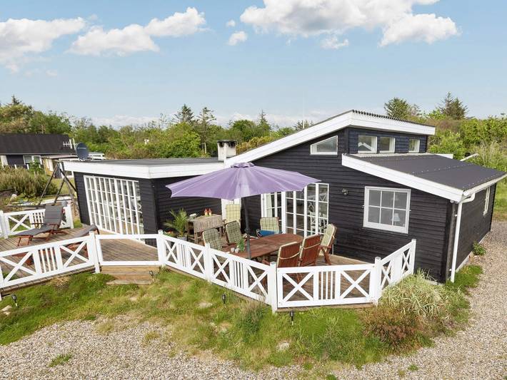 Ferieudlejning for 7 personer, med Terrasse i Trend