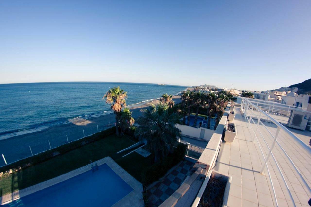 Apartamento entero, Two-Bedroom Apartment in Playa de los Barquicos (Carboneras), Carboneras