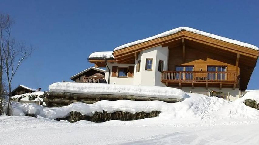 Chalet voor 11 personen, met terras en tuin in Kaprun