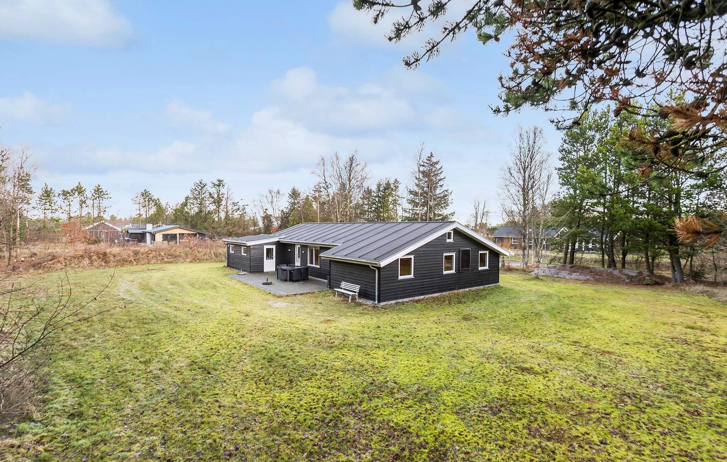 Feriehus for 12 personer med terrasse in Bratten, Jerup