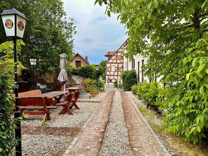 Ferienwohnung für 2 Personen, mit Garten und Ausblick in Herzogenaurach
