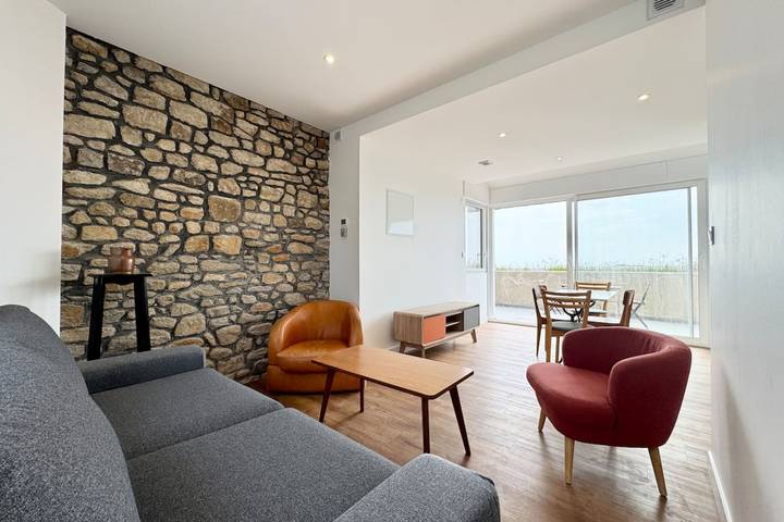 Gîte pour 4 personnes, avec balcon, adapté aux familles dans Penthièvre - 2