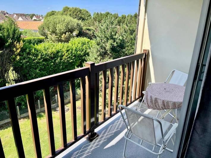 Gîte pour 6 personnes, avec terrasse dans Centre Equestre (Courseulles-sur-Mer) - 2
