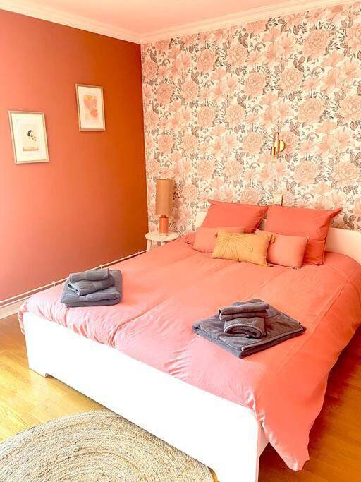 Location de vacances pour 6 personnes, avec jardin et terrasse, animaux acceptés à Chigny-les-Roses - 2