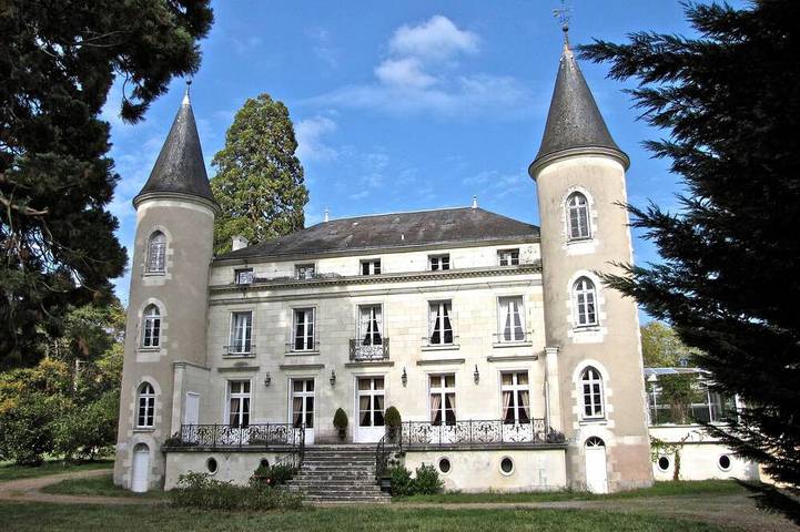 Maison d’hôte pour 6 personnes, avec piscine et jardin à Tournon-Saint-Pierre