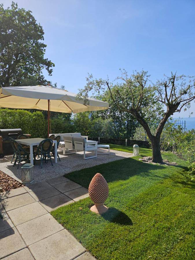 B&b per 6 persone, con giardino e panorama a Piano di Sorrento