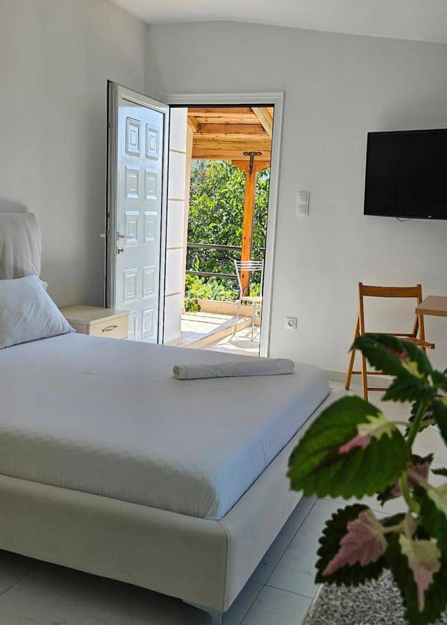 Maison d’hôte pour 2 personnes, avec balcon ainsi que jardin et vue