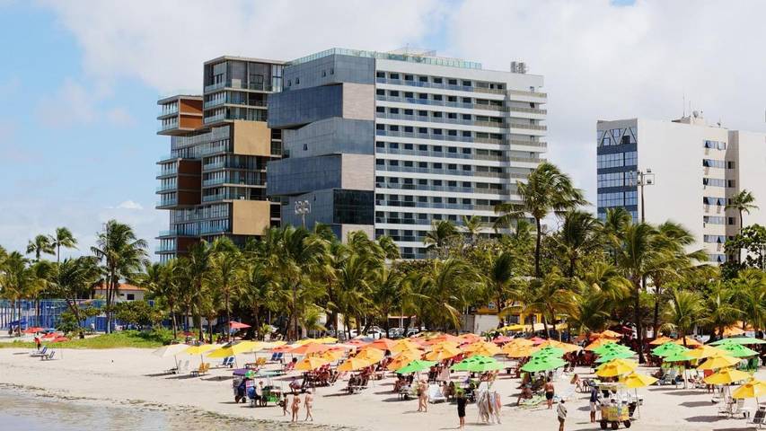 Pousadas para 3 pessoas, com vista e balcão e ainda piscina em Pajuçara
