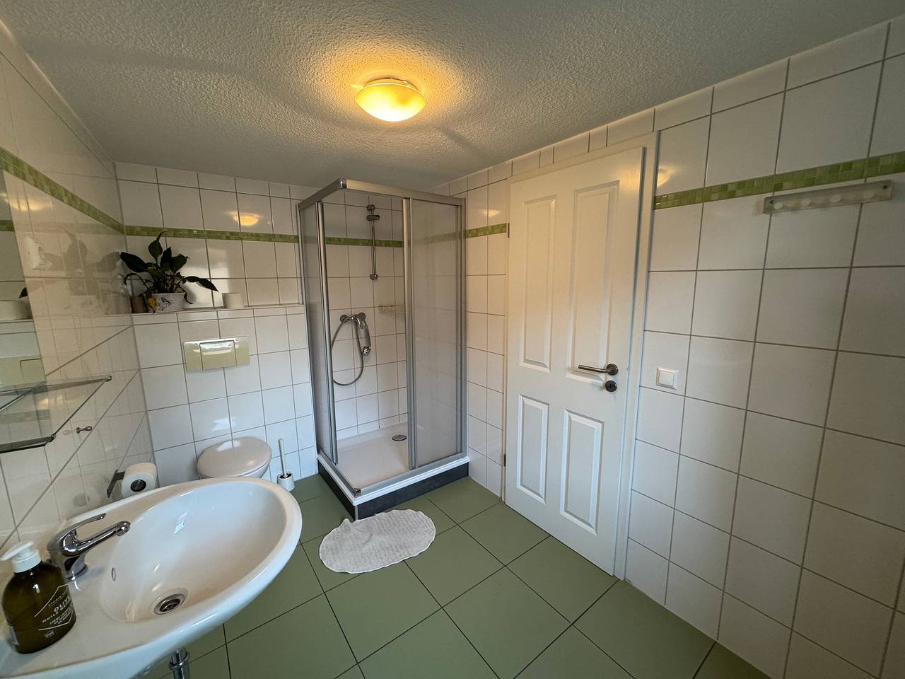 Pension am Elberadweg Zimmer 1 in Rogätz, Elbe-Börde-Heide