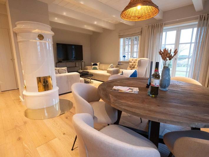 Ferienhaus für 6 Personen, mit Terrasse und Garten in Oldsum - 4