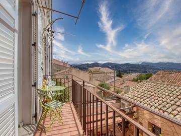Ferienwohnung für 5 Personen, mit Balkon und Ausblick in La Cadière-d'Azur
