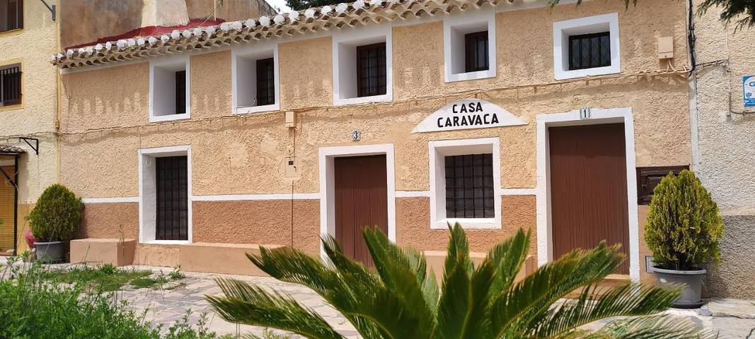 Casa rural para 5 personas, con vistas y jardín en Moratalla