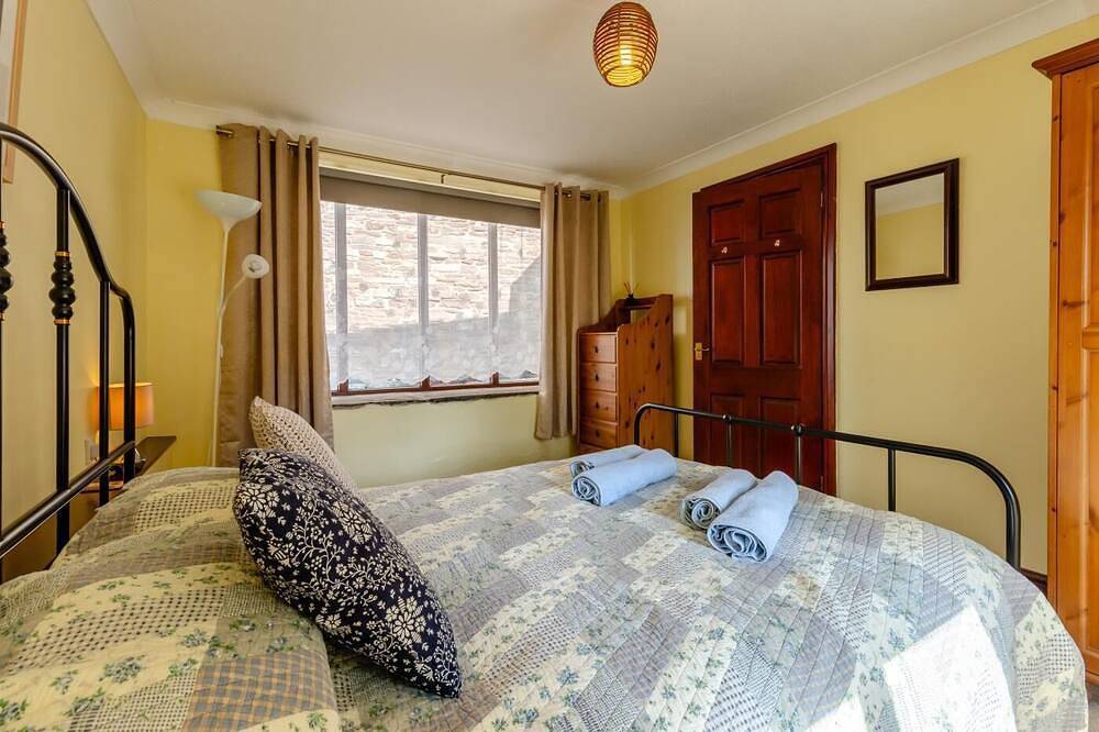 2 Bed in Llangorse (oc-p31754) in Brecon Beacons