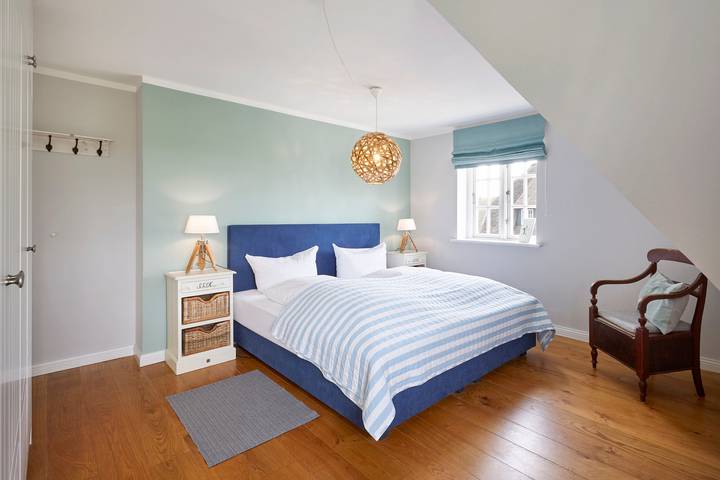 Ferienhaus für 5 Personen, mit Sauna und Terrasse sowie Garten in Alkersum - 3