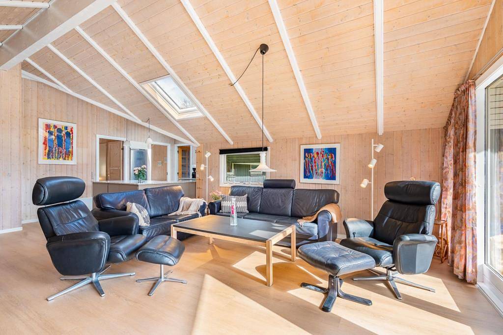 Familievenligt sommerhus med sauna, spa og indhegnet grund i Jegum Ferieland in Jegum, Région de Varde