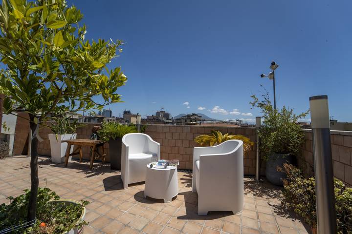 Apartament wakacyjny dla 8 osób, z taras w Neapol