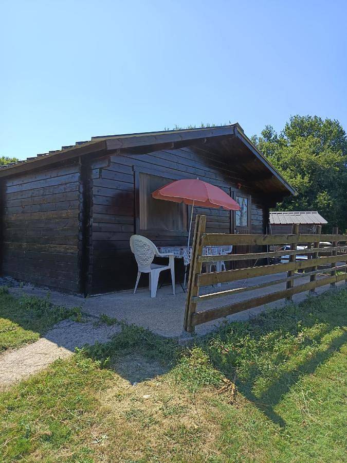 Chalet 35m2 Domaine du vieux chêne in Bergerac, Périgord Pourpre