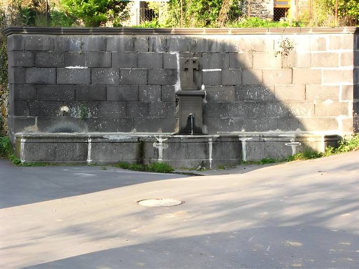 Chambre d’hôte pour 4 personnes, avec jardin, animaux acceptés dans Auvergne-Rhône-Alpes - 3