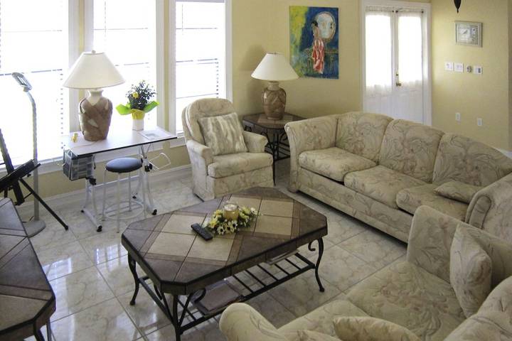 Vacation rental for 3 people, with terrace and yard in Lehigh Acres