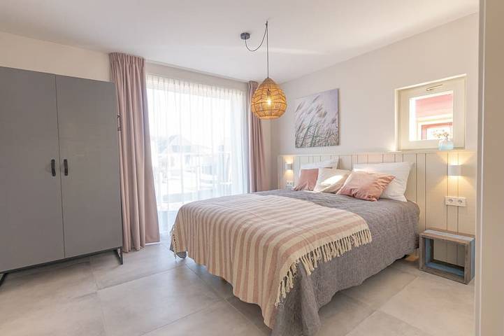 Ferienhaus für 9 Personen, mit Sauna und Terrasse sowie Garten in Nordholland - 2