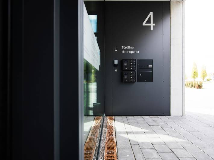 Riku Hotel Pfullendorf - Doppelzimmer mit Dusche und Wc in Pfullendorf, Region Bodensee-Oberschwaben