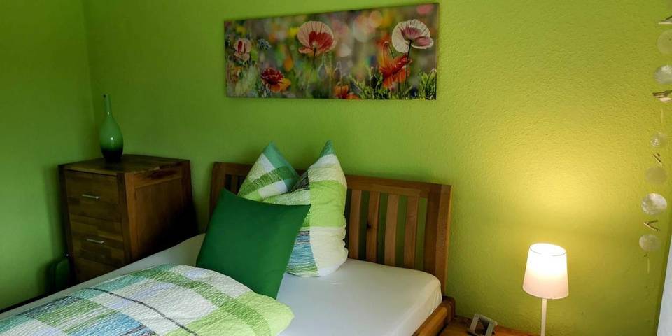 Alojamiento y desayuno para 3 personas, con terraza y vistas - 1