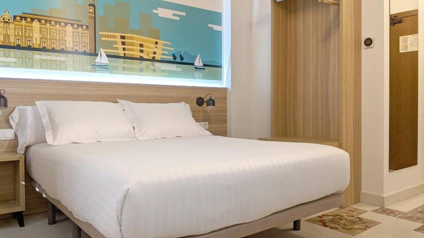 Casa de huéspuedes para 2 personas, con vistas y balcón en Valencia