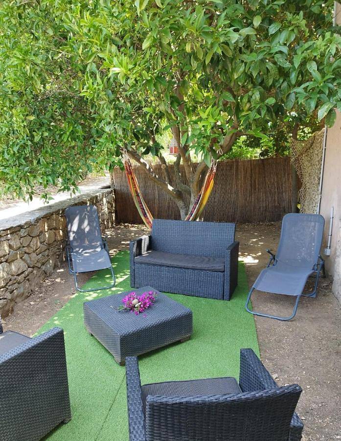 Gîte pour 2 personnes, avec jardin à Barbaggio - 3