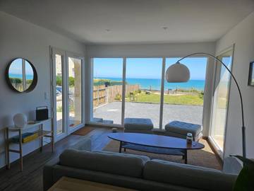 Location de vacances pour 4 personnes, avec vue et jardin à Luc-sur-Mer