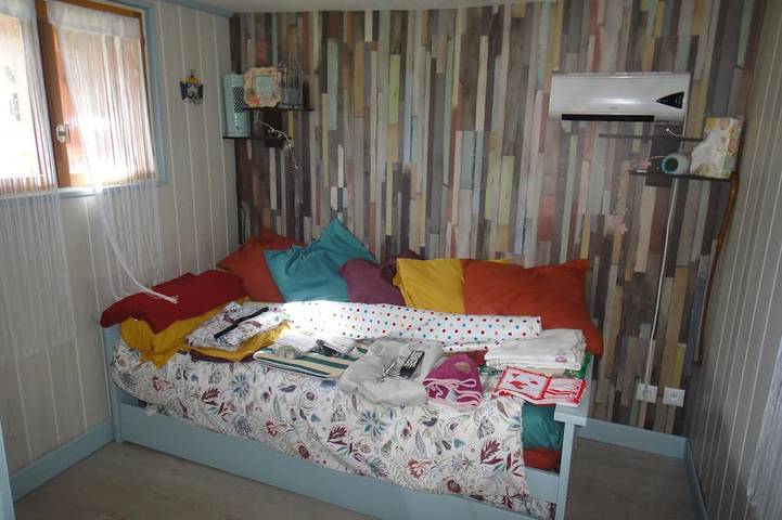 Chalet pour 3 personnes, animaux acceptés dans Nièvre - 2