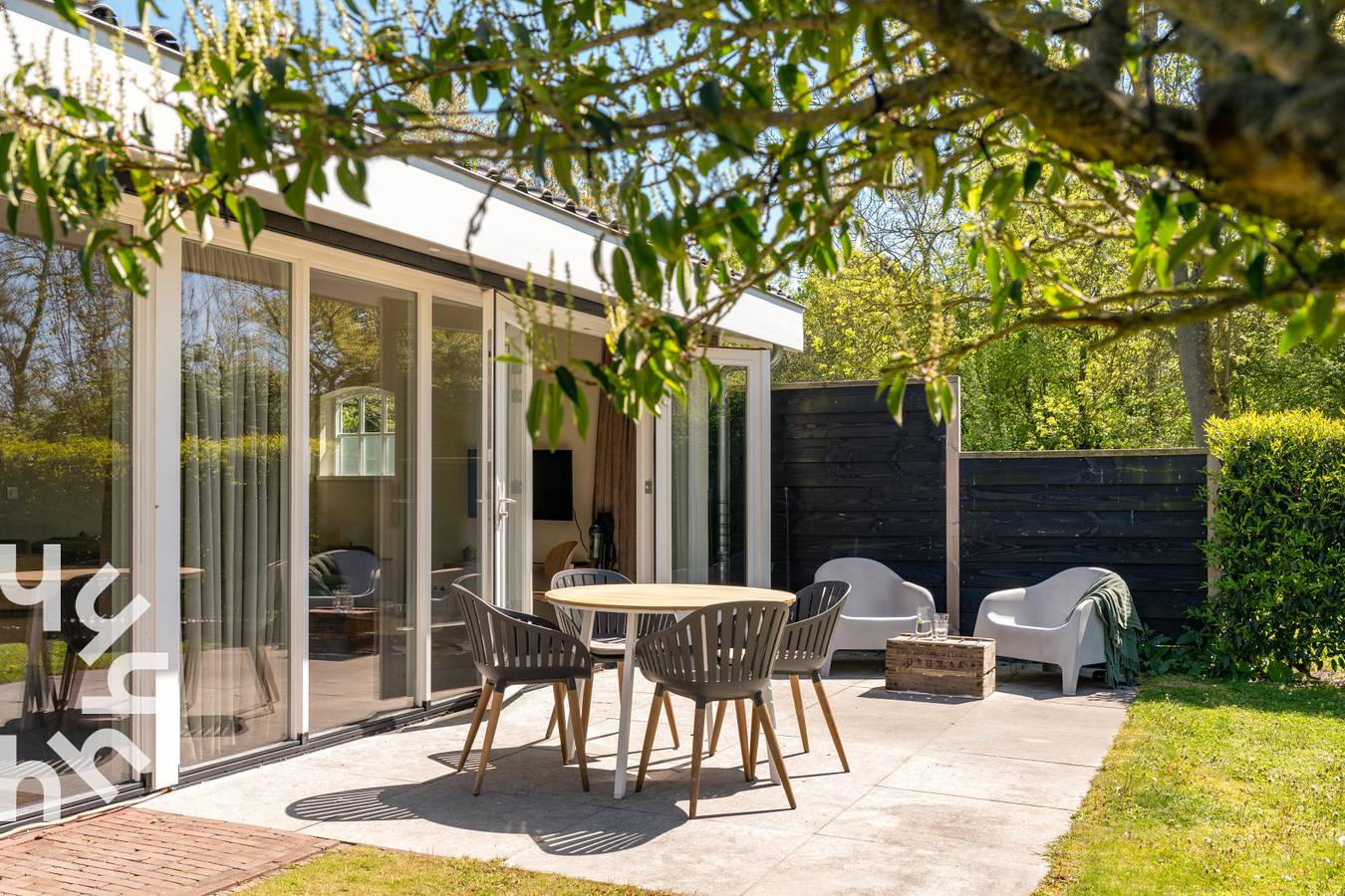 Ganze Wohnung, Wunderschön gelegenes, ebenerdiges Ferienhaus für 4 Personen in Veere in Veere Stadt, Walcheren