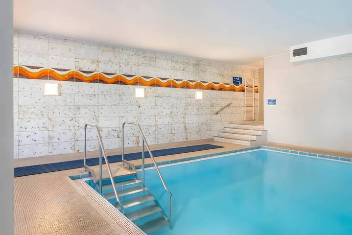 Ganze Wohnung, Apartment See Sun mit Innenpool und Sauna in Oberuhldingen, Uhldingen-Mühlhofen