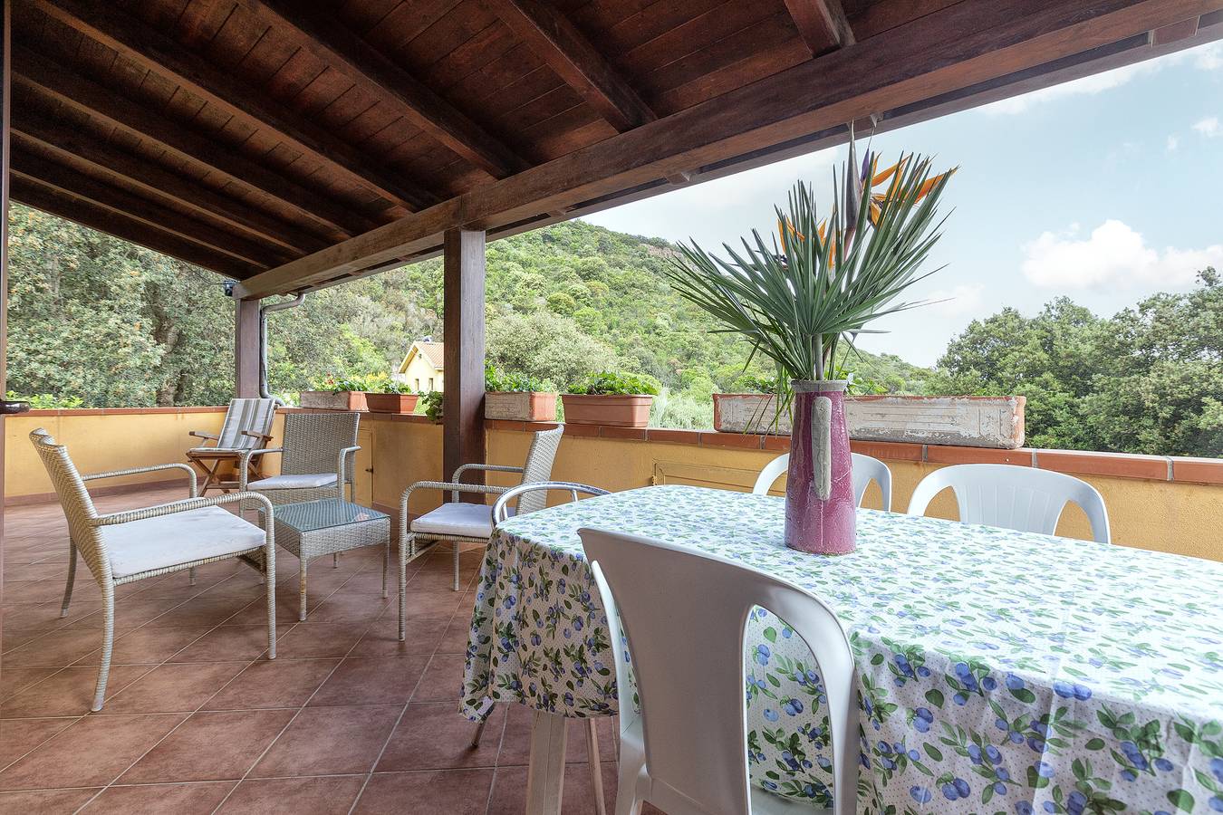 Holiday Home 'La Casa Nel Bosco' with Shared Pool, Wi-Fi and Air Conditioning in Sassari Province