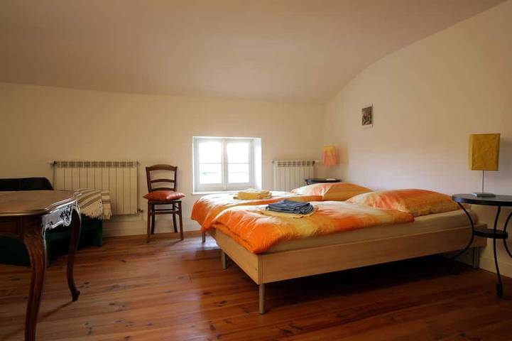 Location de vacances pour 39 personnes, avec piscine ainsi que balcon et jardin à Saint-Félix-de-Tournegat - 3