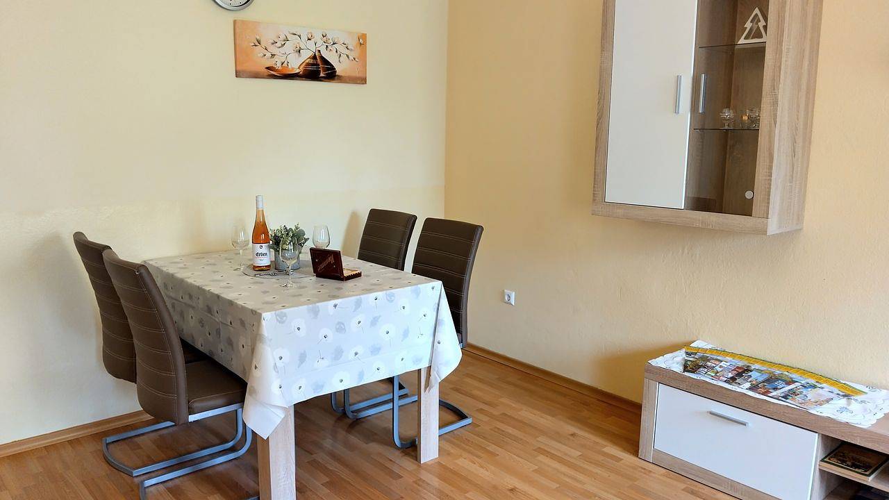Ganze Ferienwohnung, Ferienwohnung für 4 Personen (75 m²) in Dresden in Dölzschen, Dresden