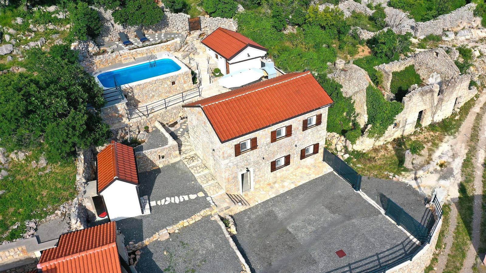 Villa  Majnaric  Senj Prizna by Villas Guide in Cesarica, Naturpark Velebit