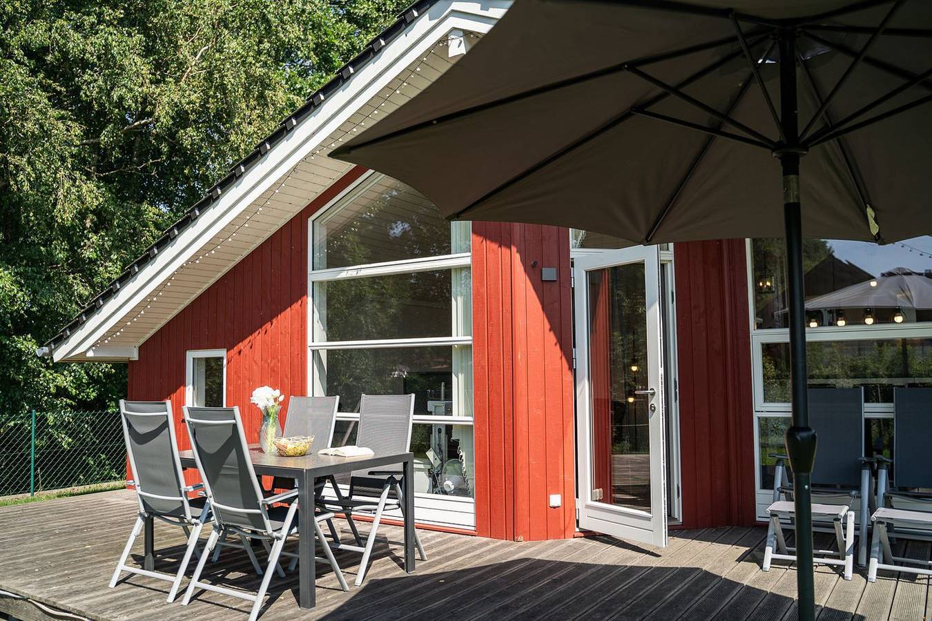 Haus Meerzeit - hundefreundliches Ferienhaus mit Sauna an der Nordsee in Sehestedt (Jade), Jade