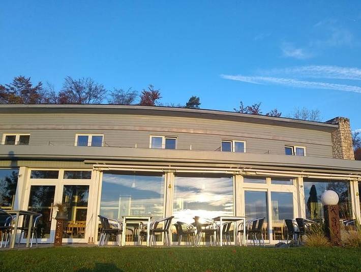 Berghaus Knopfmacher - Einzelzimmer mit Dusche und Wc in Fridingen an der Donau, Landkreis Tuttlingen