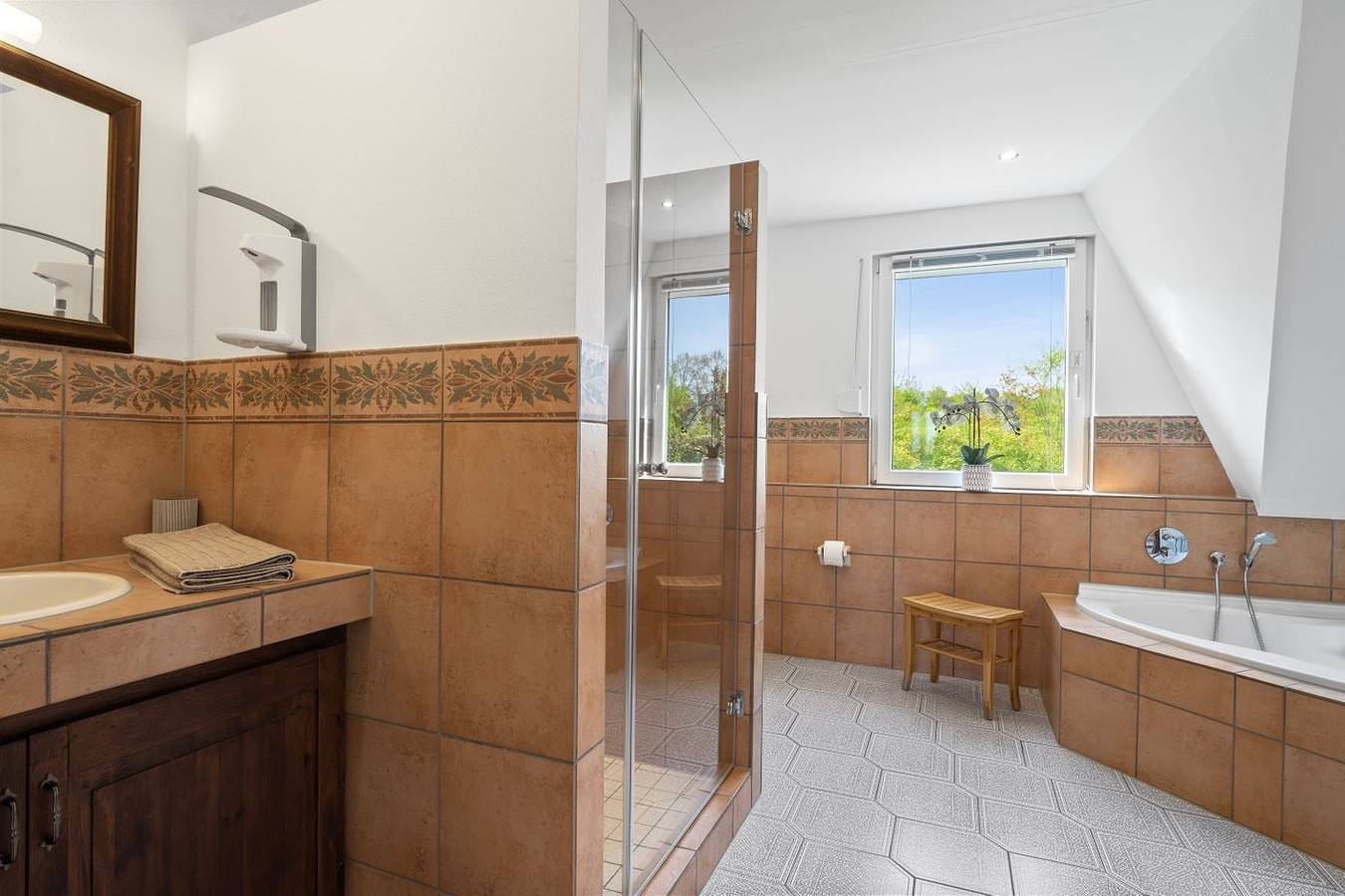 Ganze Wohnung, Komfort-Ferienwohnung "Strandliebe Lutterbek" in Lutterbek, Kieler Bucht