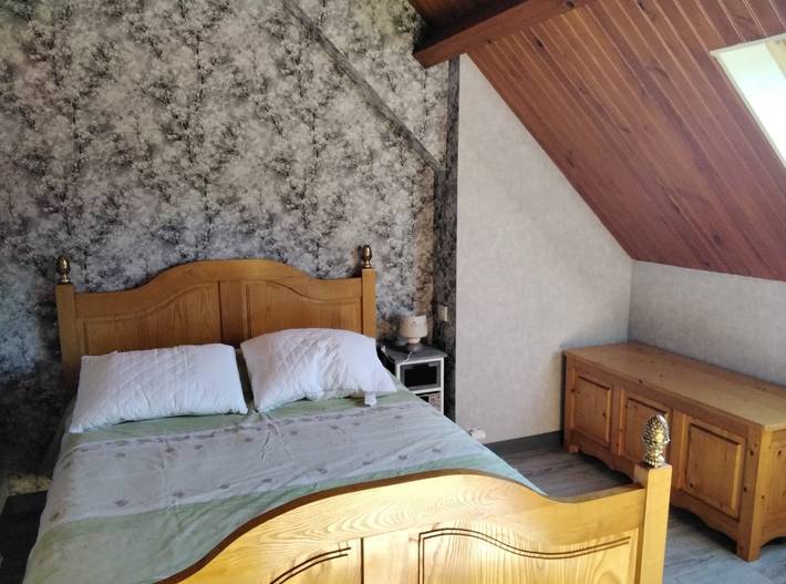 Chambre d’hôte pour 2 personnes, avec vue sur le lac et jardin dans Parc naturel régional de l'Aubrac - 4