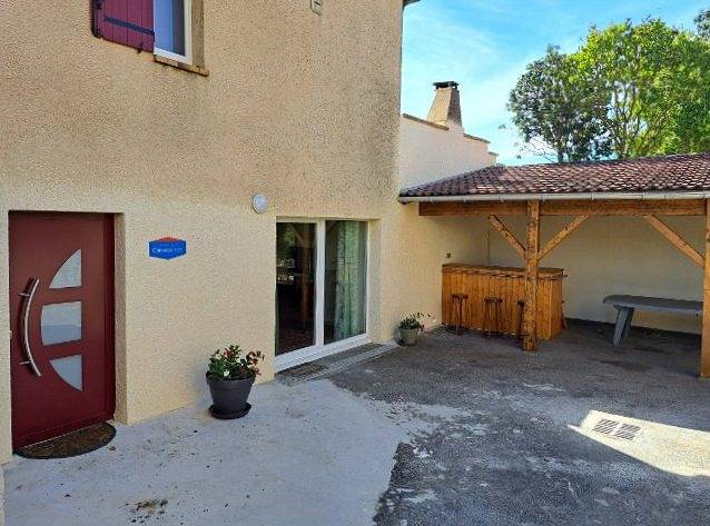 Gîte pour 4 personnes, avec terrasse et jardin à Pontpierre (Moselle)