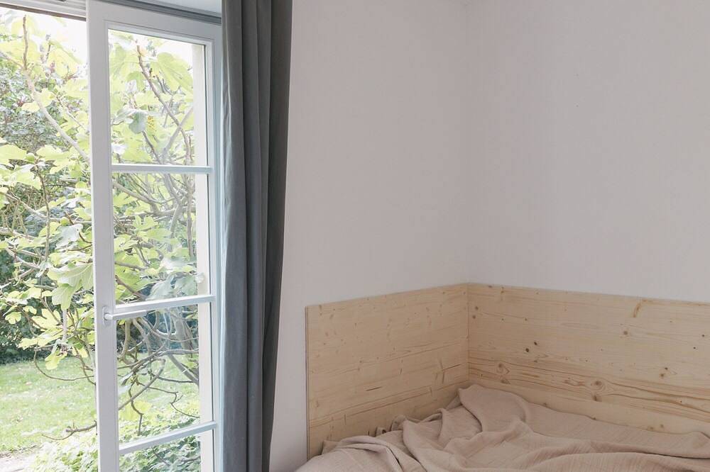 Ganze Wohnung, Remise Eg: Gartenwohnung mit Kaminofen, Terrasse und Wasserzugang in Plötzin, Werder