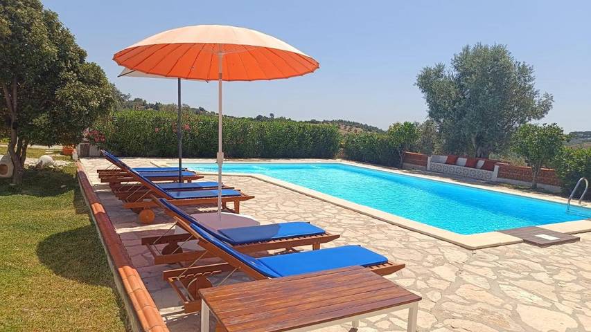 Casa de vacaciones para 6 personas, con Terraza y Jardín además de Piscina y Vistas en Santarém