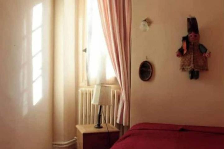 Gîte pour 6 personnes, avec jardin à Beaurecueil - 4